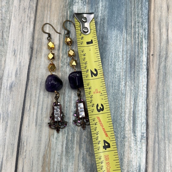 ⭐️Adorned Crown Artisan Assemblage amethyst rhinestone gold cube earrings - Picture 7 of 10